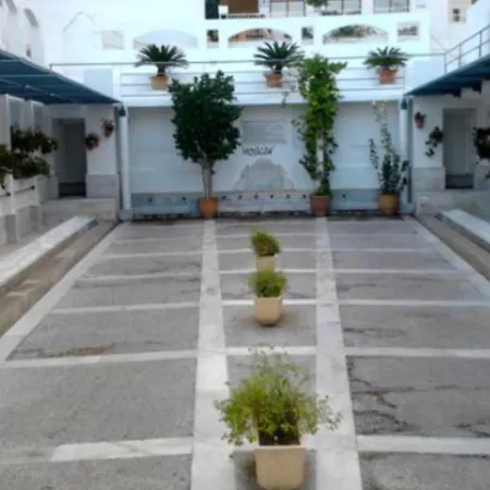 23 Calle La Fuente